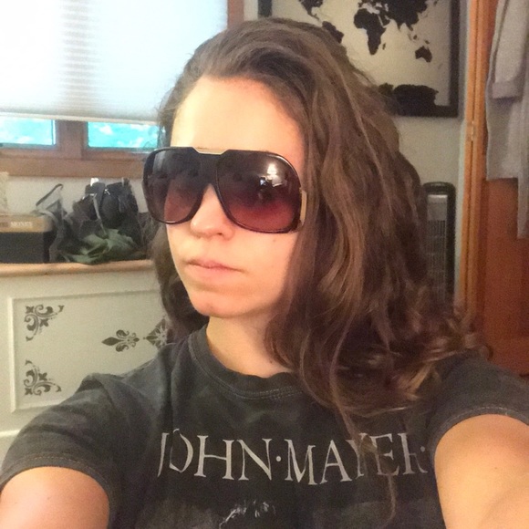 Diane Von Furstenberg sunglasses - Picture 3 of 3